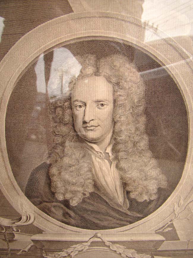 A fine and rare 18th century mezzotint engraving of SIR ISAAC NEWTON  — image 2